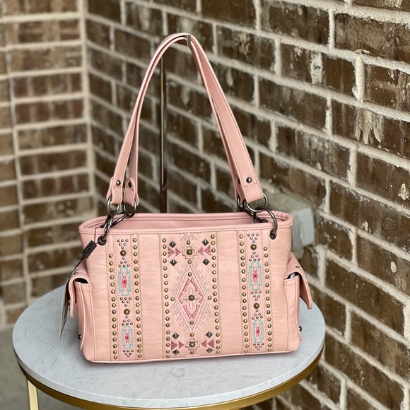 Montana West Handbags - Montana West Aztec Concealed Carry Satchel